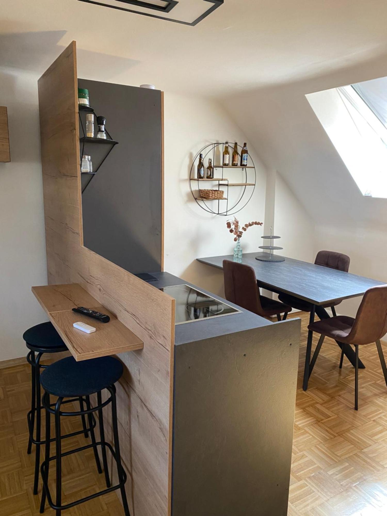 Schoenes Apartment Mit Aussicht Ueber Graz Ngoại thất bức ảnh
